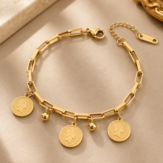 Lùne Coin Charm Bracelet